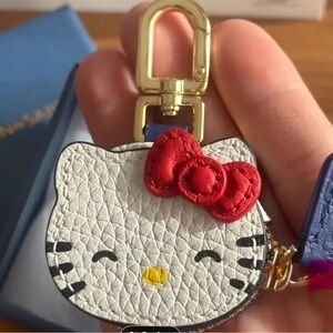 Hello Kitty White and Red Coin/keychain